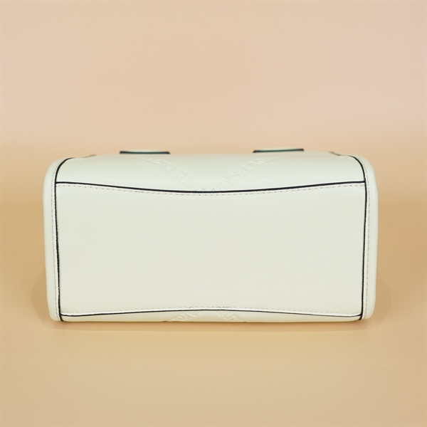 Túi xách Karl Lagerfeld xanh charm hồng KG+