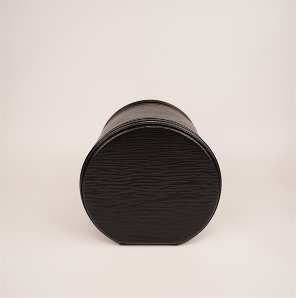 Túi trụ LV vân đen KG+