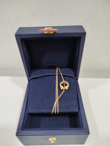 Dây Chuyền LV Mặt Hoa+