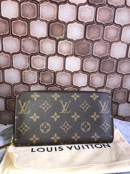 Ví Dài LV Lòng Đỏ Mận+