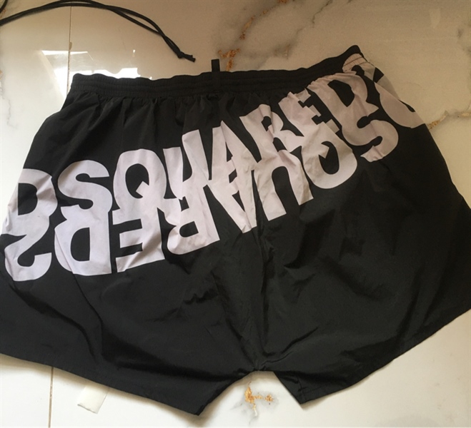 Quần nam DSQUARED2