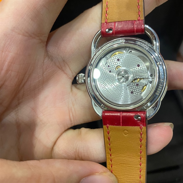 Đồng hồ Hermes đỏ KG+