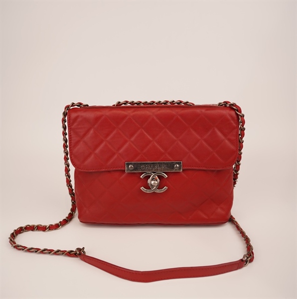 Túi Chanel đỏ khóa bạc ++