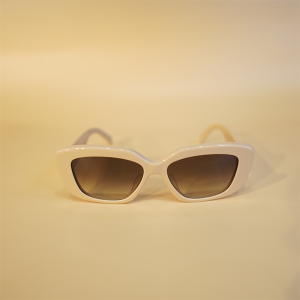 Kính Celine nâu sữa KG+