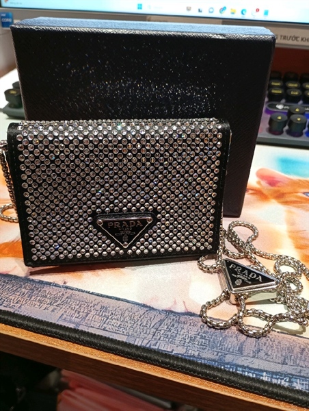 Túi Prada mini đính đá lấp lánh +