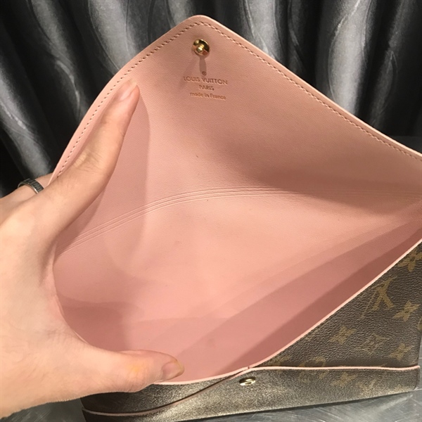 Túi LV lòng hồng nhạt +
