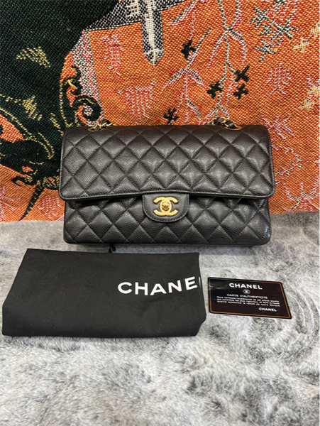 Túi Chanel classic 25 khoá vàng+
