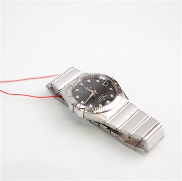 Đồng hồ Omega bạc mặt xám KG+