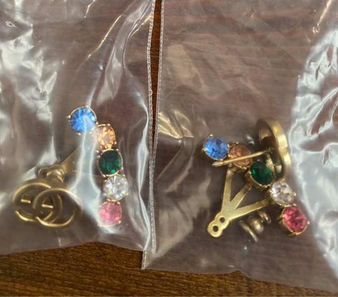 Bông Tai Đính đá Gucci +