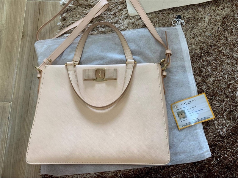 Túi Salvatore Trắng KG+