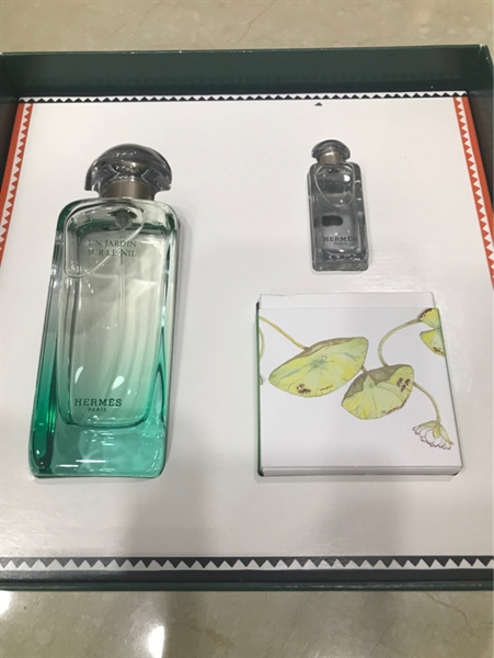 Sét Nước Hoa Hermes Kèm Sáp Thơm+