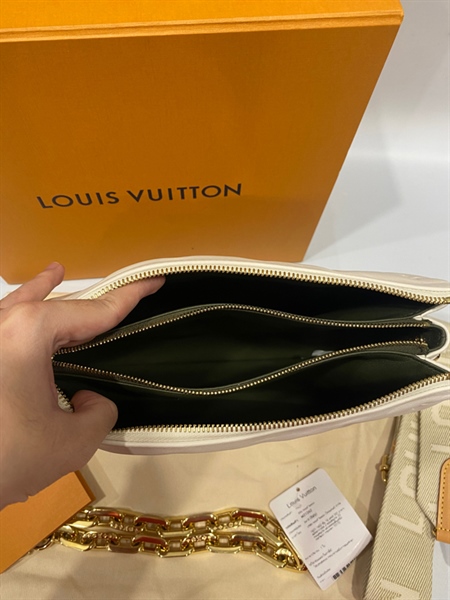 Túi LV trắng xích vàng KG+