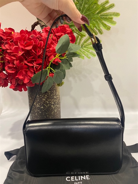 Túi Celine đen KG+