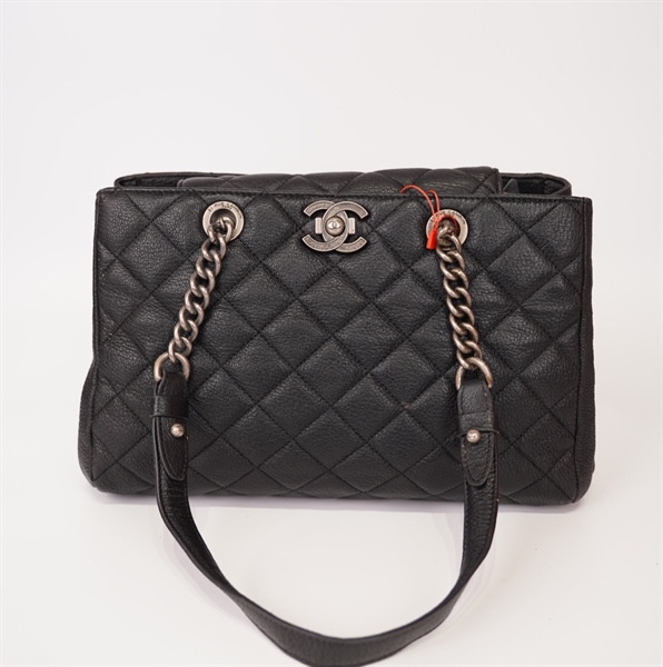 Túi Chanel size 30cm khóa giả cổ ++