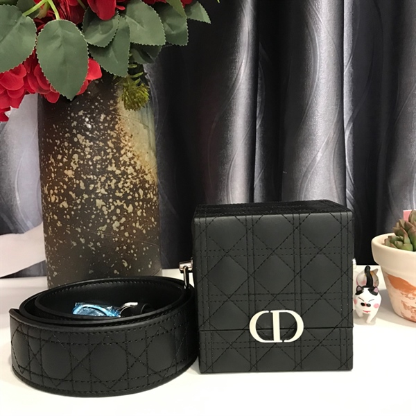 Túi dior đựng son KG+