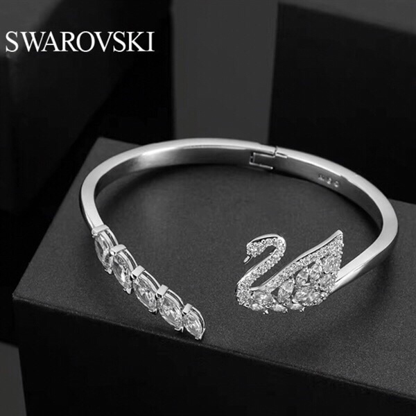 Vòng tay thiên nga đá KG+