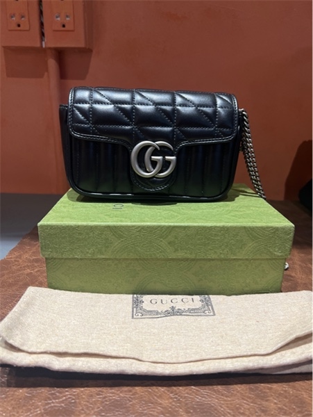 Túi GC mamont đen mini +