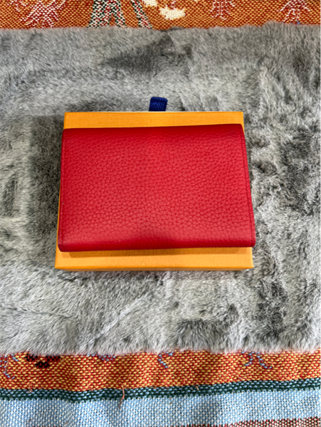 Ví LV đỏ khoá đỏ+