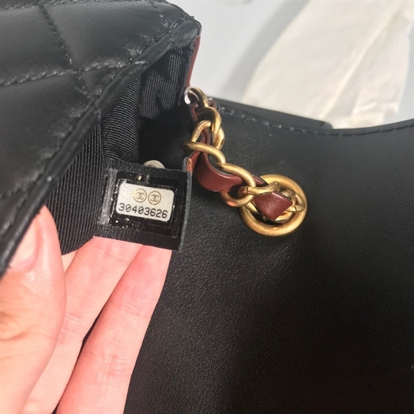 Túi Chanel đen phối hông đỏ đô KG+