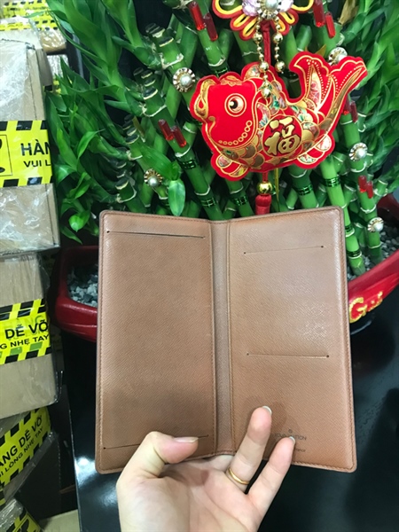 Ví LV Gập Đôi Hoa Nâu+