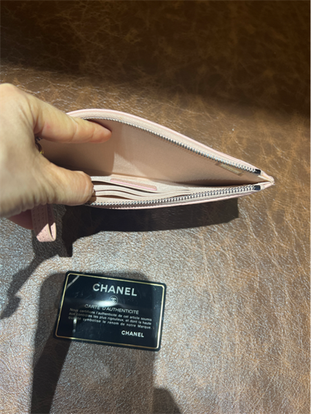 Ví Chanel hồng dài+