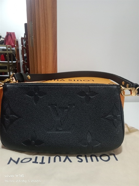Túi LV Đen 25cm+