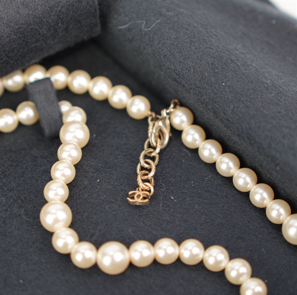 Dây chuyền Chanel ngọc trai KG+