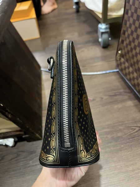 Túi Gucci chữ vàng đồng KG +