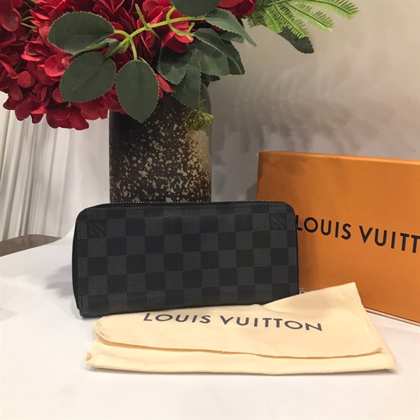 Ví LV zippy ô đen +
