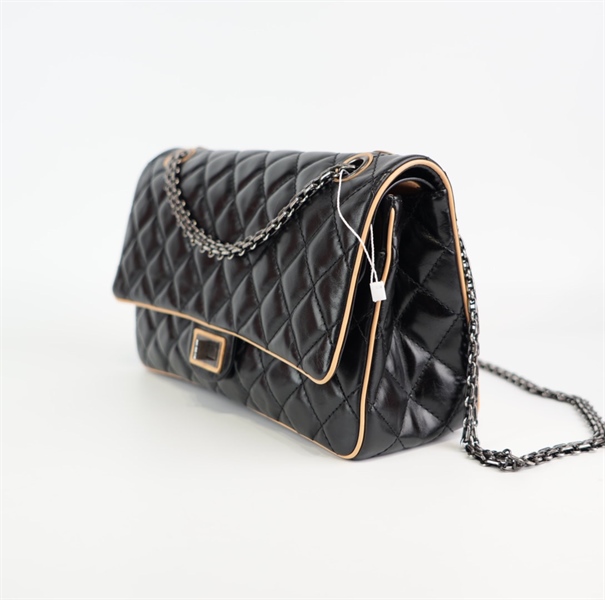 Túi Chanel Classic đen viền vàng 26cm KG+