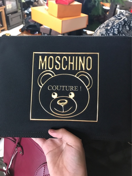 Túi moschino