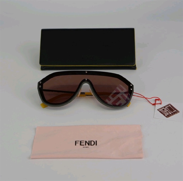 Mắt kính Fendi M0039/G/S KB 77Y KG+