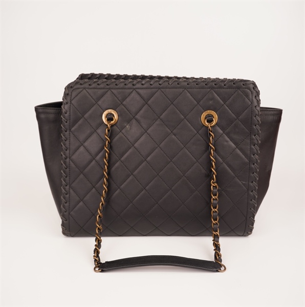 Túi Chanel tote viền da đan ++