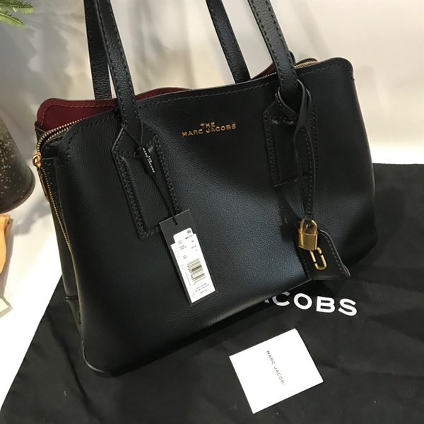 Túi the marc jacobs đen KG+
