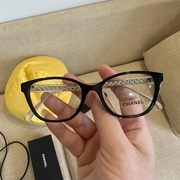 Kính Chanel +