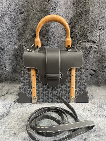 Túi Goyard xám quai gỗ+