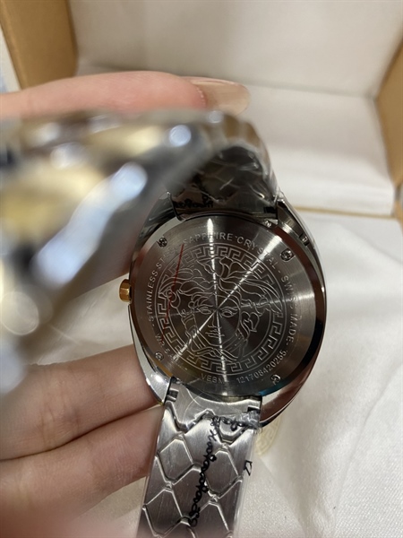 Đồng hồ Versace +