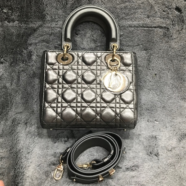 Túi Dior Lady xám bạc size 20cm KG+