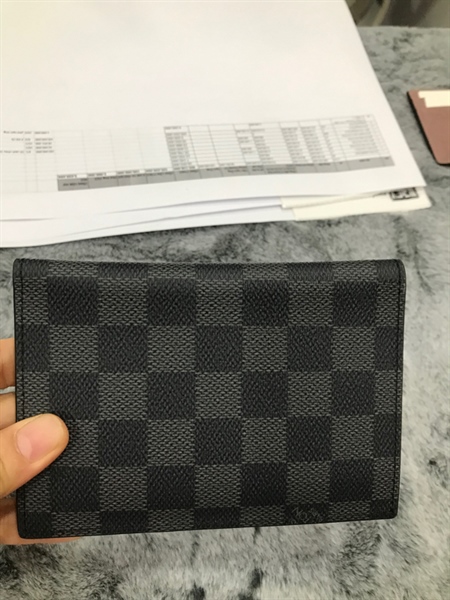 Ví LV ô vuông đen +