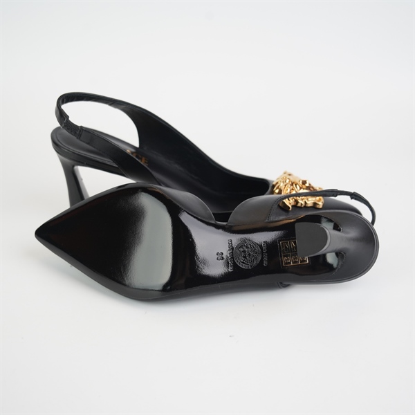 Giày Versace đen gót nhọn size 36 KG+