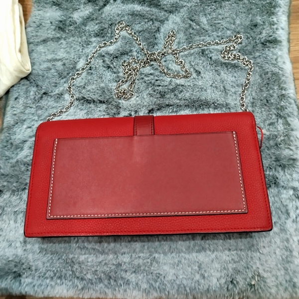 Túi cầm tay Loewe đỏ sọc nâu KG+