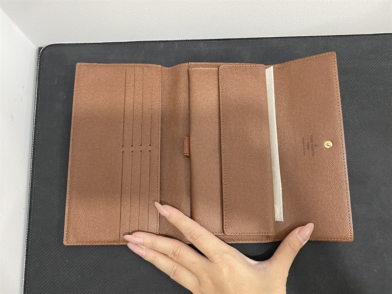 Ví LV dài gập 3 +