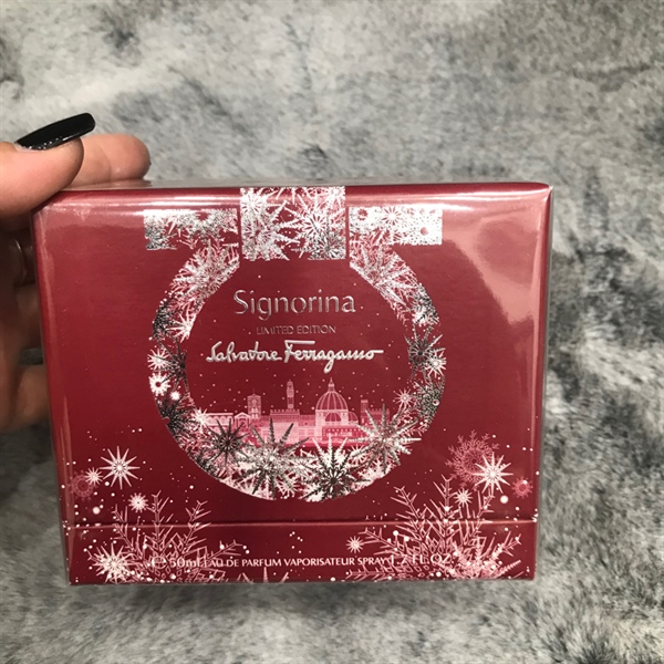 Nước hoa Salvatore Ferragamo Signorina đỏ 50ml+