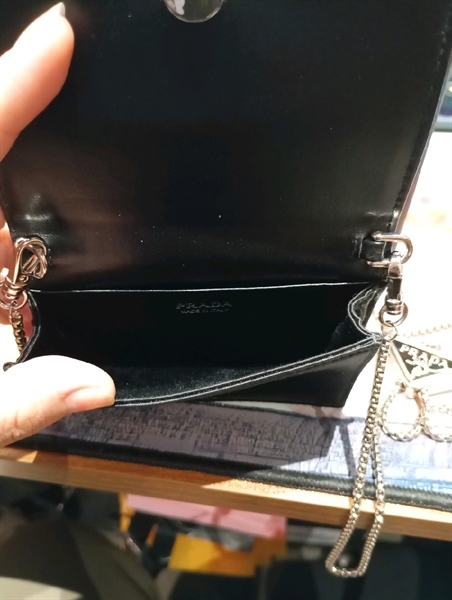 Túi Prada mini đính đá lấp lánh +