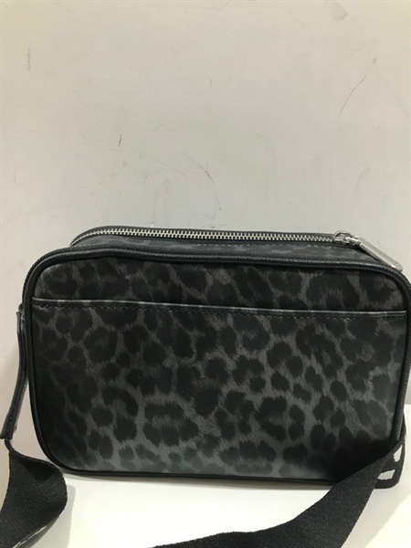 Túi Karl Lagerfeld Đen Báo KG+