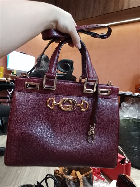 Túi GG màu đỏ mận +