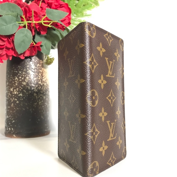 Ví LV Gập Đôi KG+