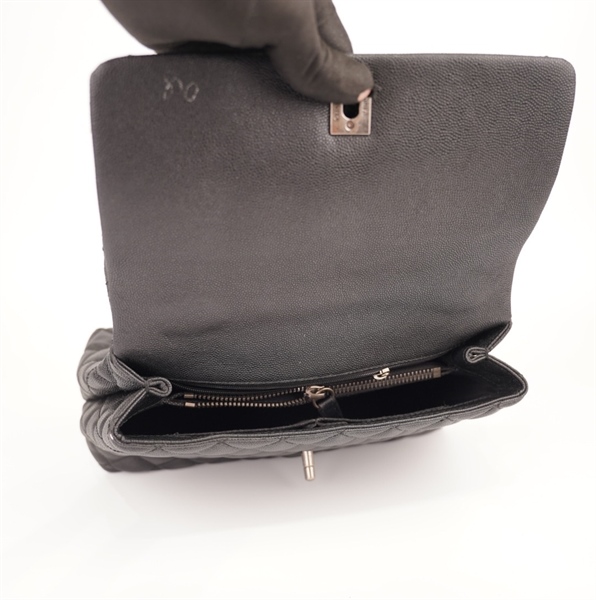 Túi Chanel Handle đen khóa trắng++