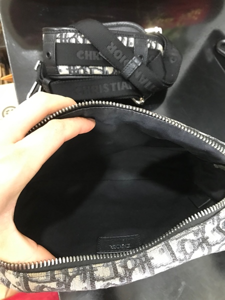 Túi Đeo Chéo Dior Vải sọc KG+