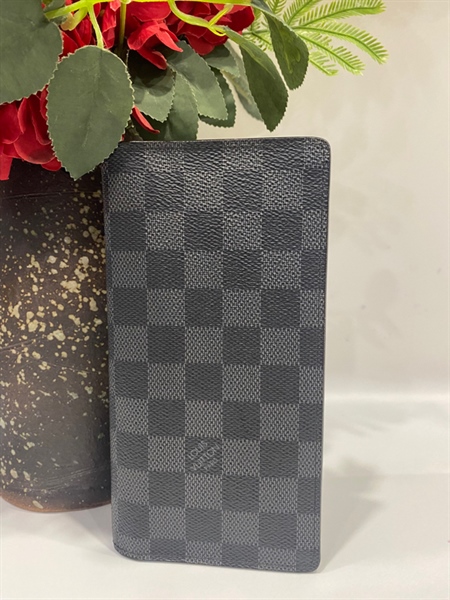 Ví LV dài ô đen +